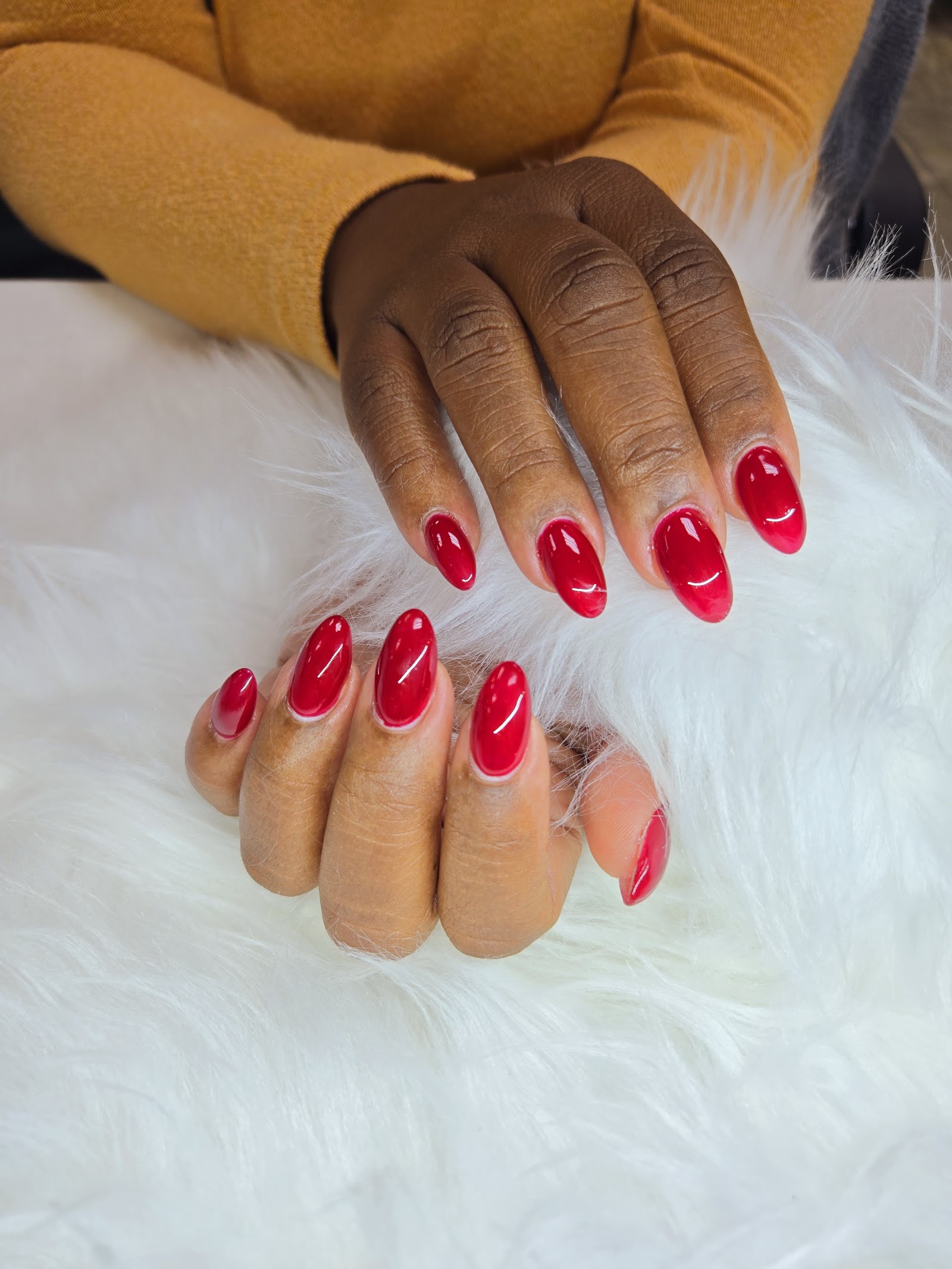 Elegant Nails & Spa nail photo 2