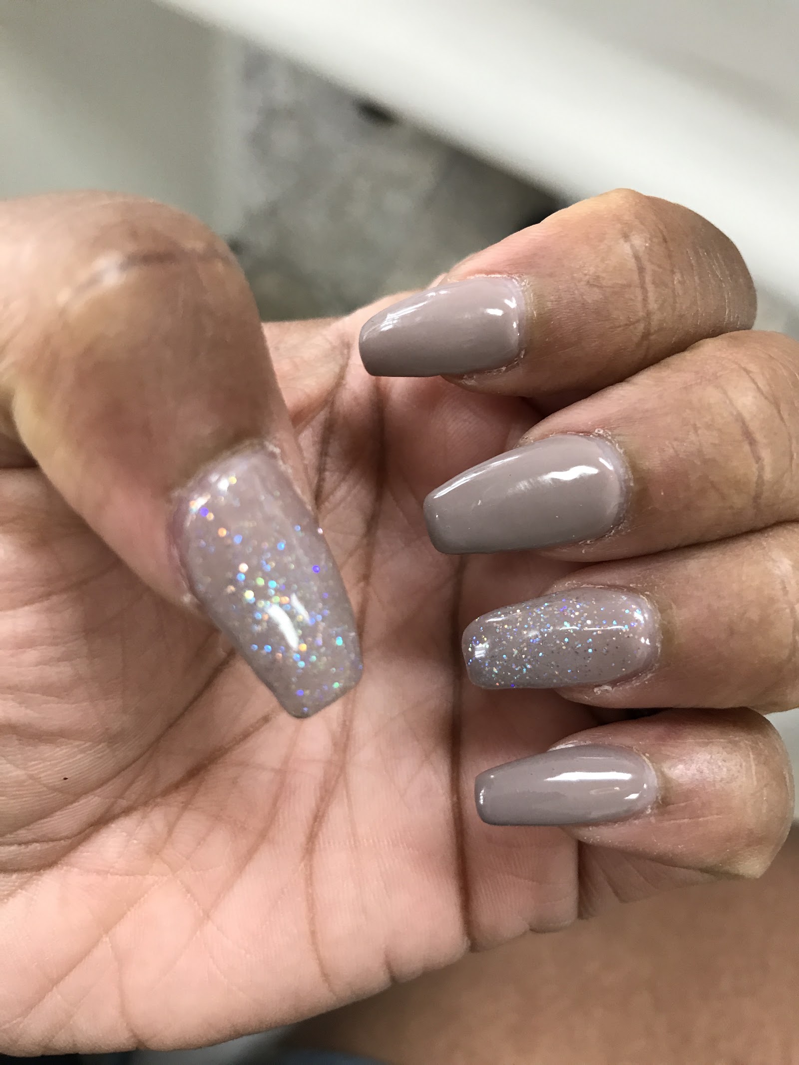 Elegant Nails & Spa nail photo 5